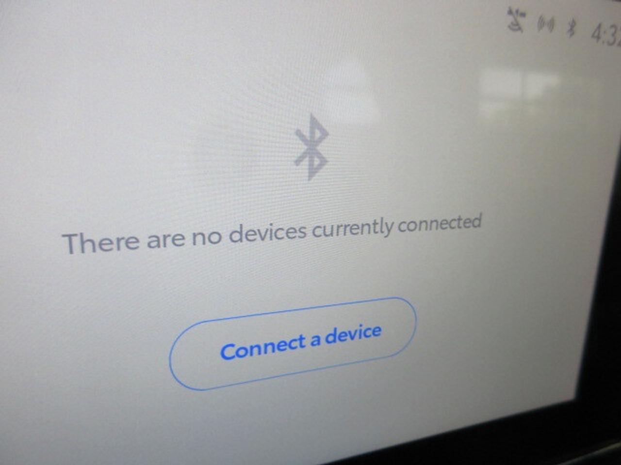 2023 Toyota Corolla Hatchback SE, AUTO, A/C, CAMERA, JUST 41,000 KM! Photo