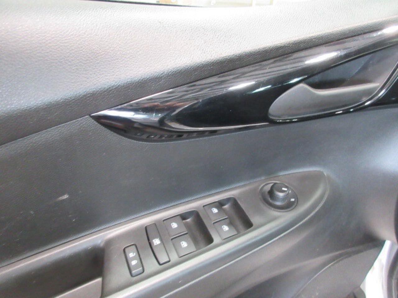 2020 Chevrolet Spark LT, APPLE/ANDROID, A/C, BT, CAMERA, ALLOYS, 68K! Photo