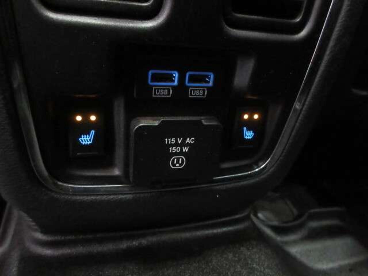 2017 Jeep Grand Cherokee TRAILHAWK 4X4, NAV, ROOF, HTD/COOLED SEATS, 160K! Photo