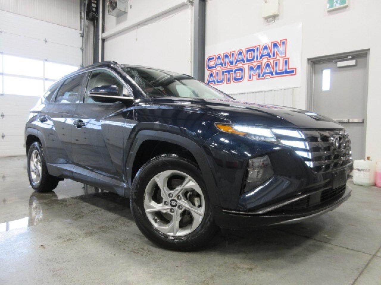 2024 Hyundai Tucson TREND AWD, NAV, ROOF, LEATHER, APPLE/ANDROID, 76K! Photo