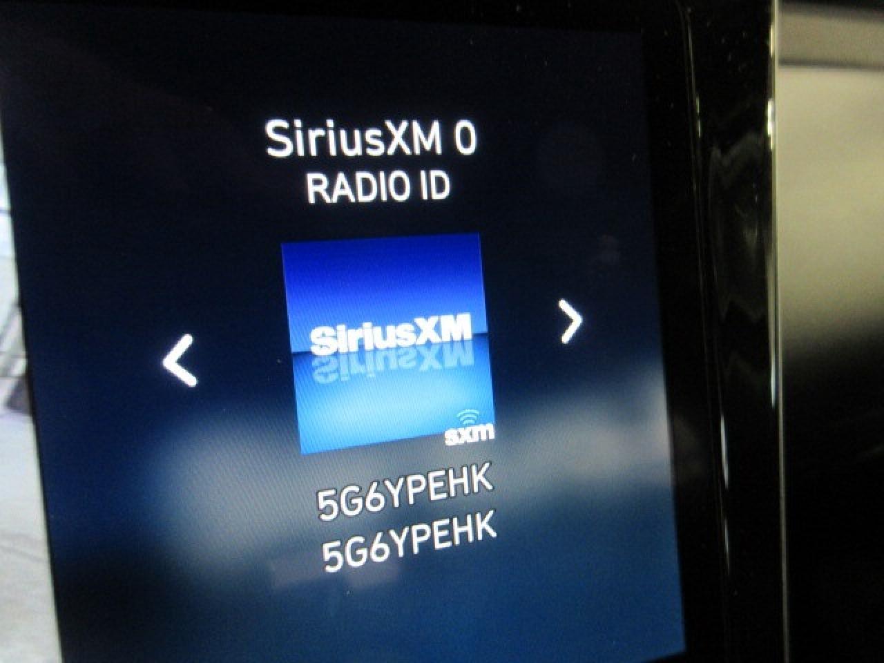 2024 Hyundai Tucson TREND AWD, NAV, ROOF, LEATHER, APPLE/ANDROID, 76K! Photo