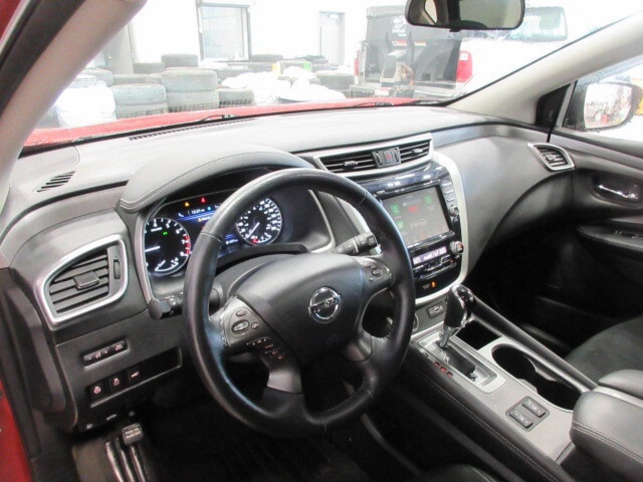 2019 Nissan Murano AWD SV TECH, NAV, ROOF, APPLE/ANDROID, 88K! Photo