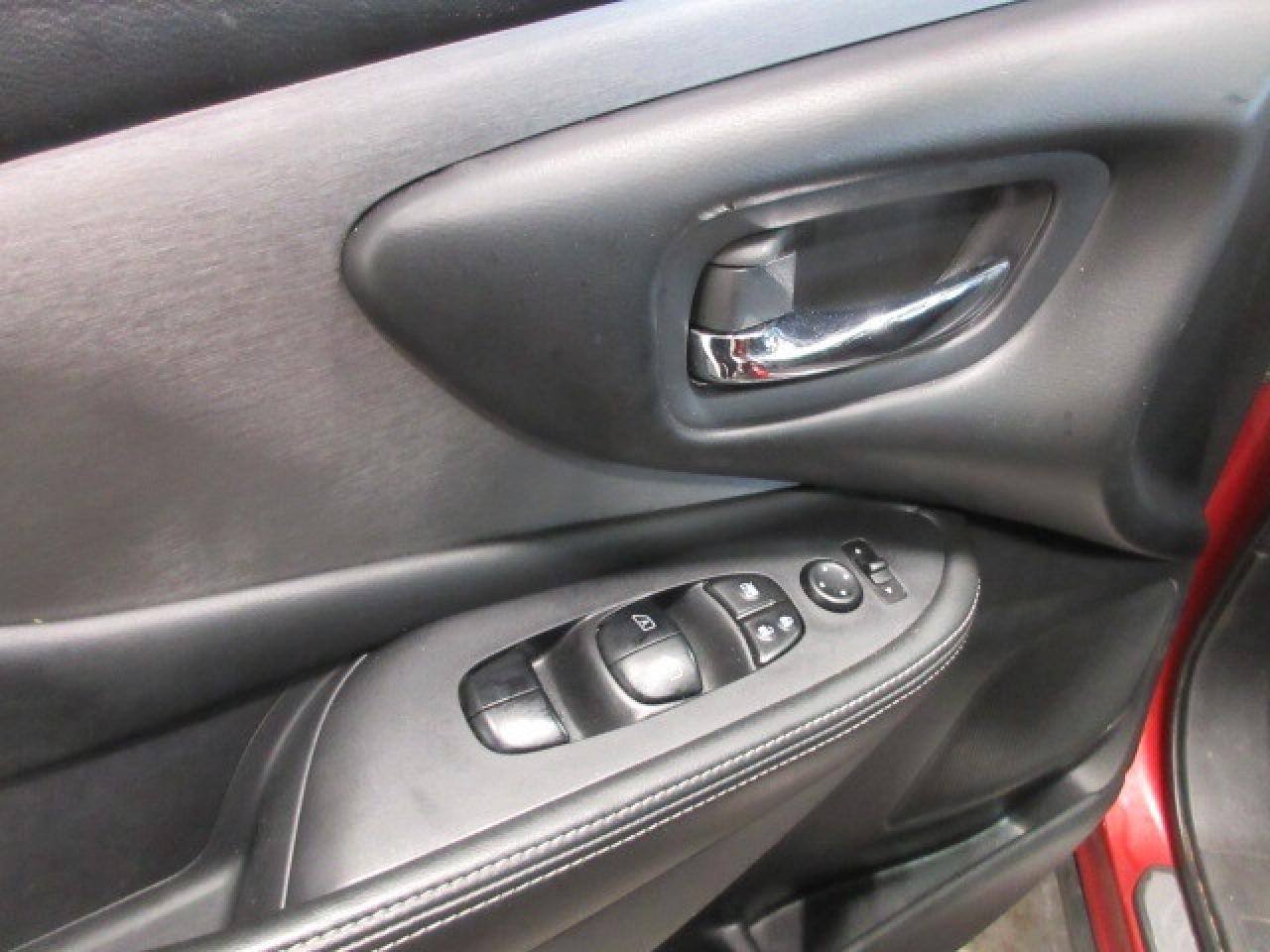 2019 Nissan Murano AWD SV TECH, NAV, ROOF, APPLE/ANDROID, 88K! Photo