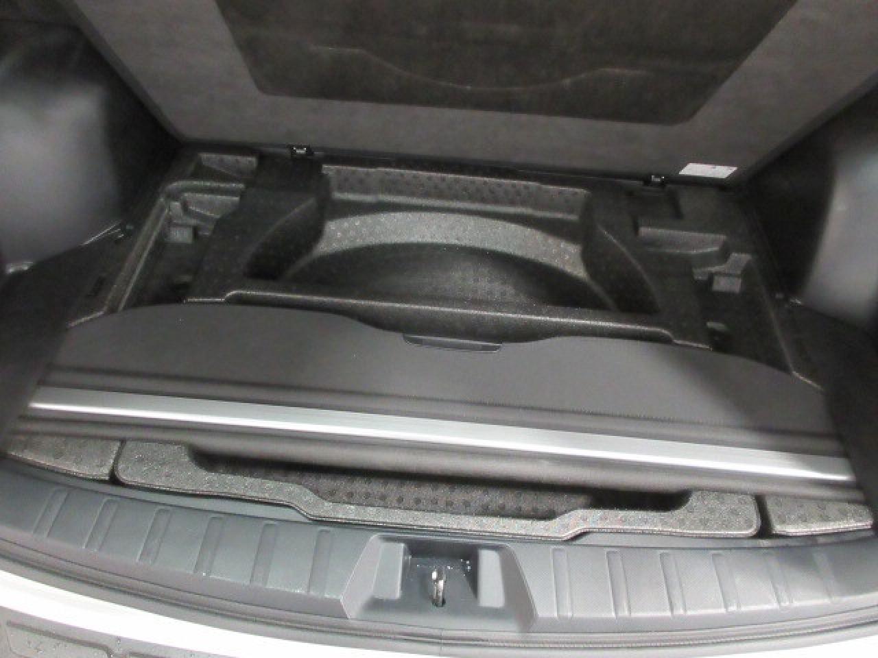 2021 Subaru Forester 2.5i LIMITED W/NAV, EYESIGHT, ROOF, LEATHER, 43K! Photo