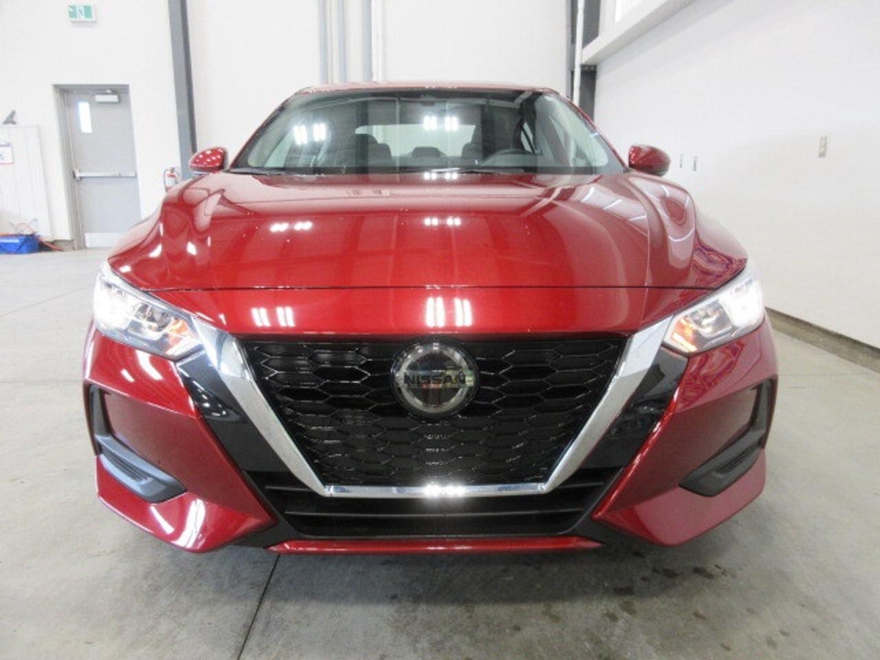 2023 Nissan Sentra SV, ROOF, HTD. SEATS, ALLOYS, APPLE/ANDROID, 11K! Photo