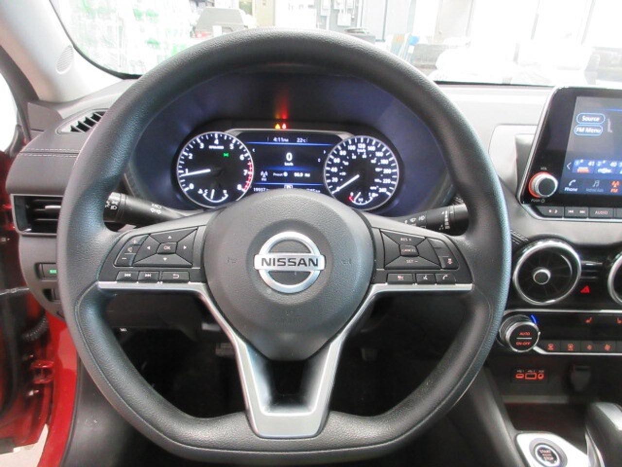 2023 Nissan Sentra SV, ROOF, HTD. SEATS, ALLOYS, APPLE/ANDROID, 11K! Photo