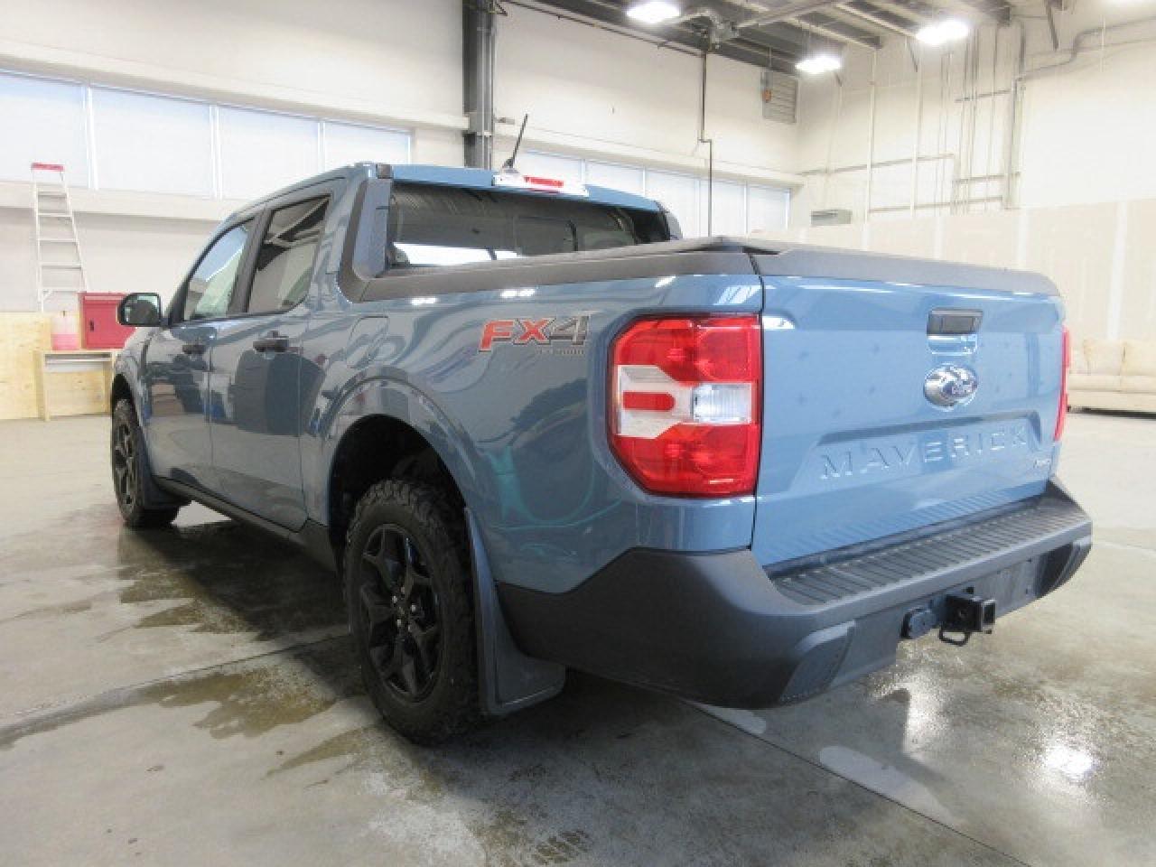2023 Ford Maverick XLT AWD FX4, HTD. SEATS, AUTOSTART, ALLOYS, 79K! Photo4