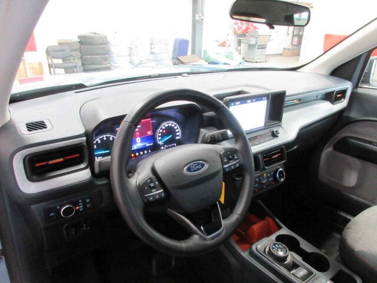 2023 Ford Maverick XLT AWD FX4, HTD. SEATS, AUTOSTART, ALLOYS, 79K! Photo