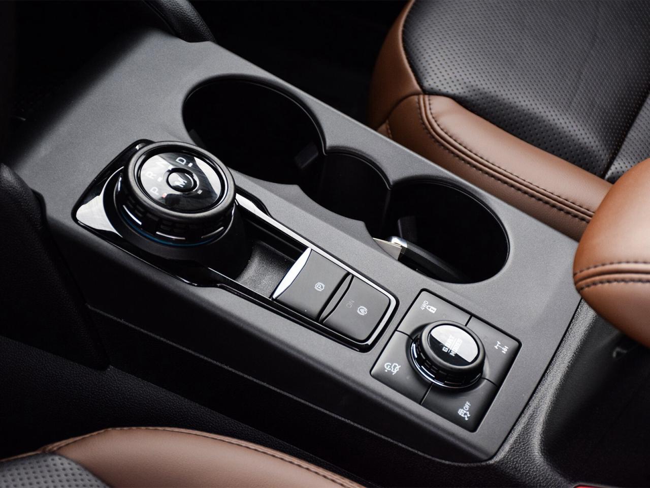 2024 Ford Bronco Sport 2.0L  PREMIUM PKG   MOONROOF   CO-PILOT   TOW PKG Photo