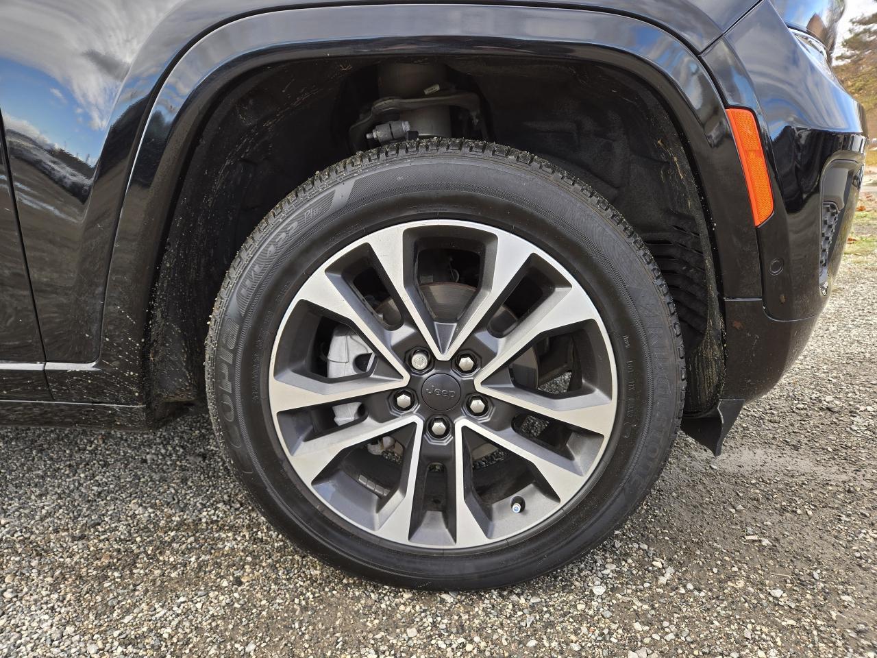 2024 Jeep Grand Cherokee Overland w/Luxury Group, 19 McIntosh Speakers Photo