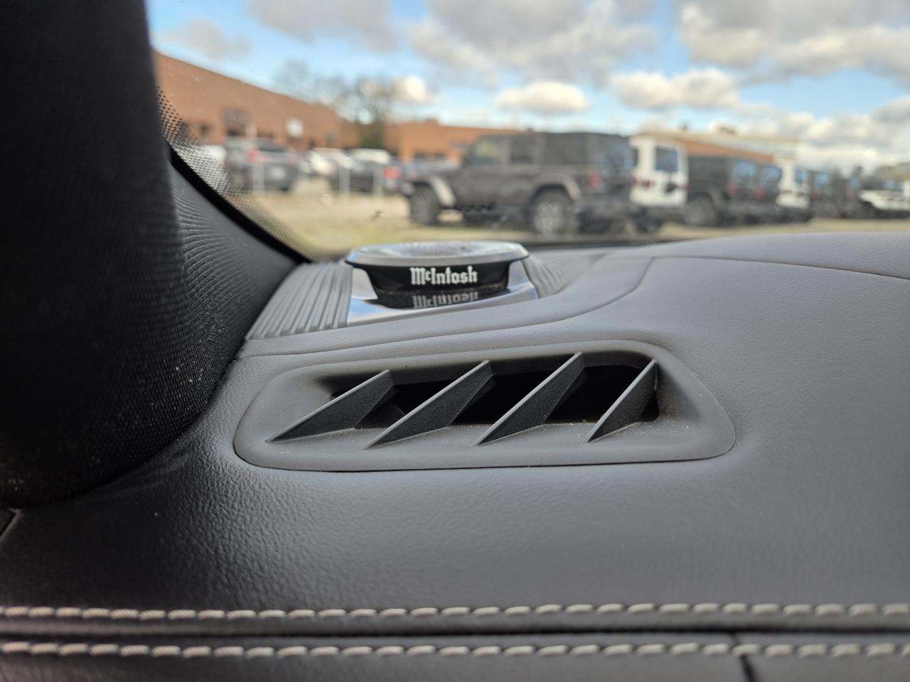 2024 Jeep Grand Cherokee Overland w/Luxury Group, 19 McIntosh Speakers Photo