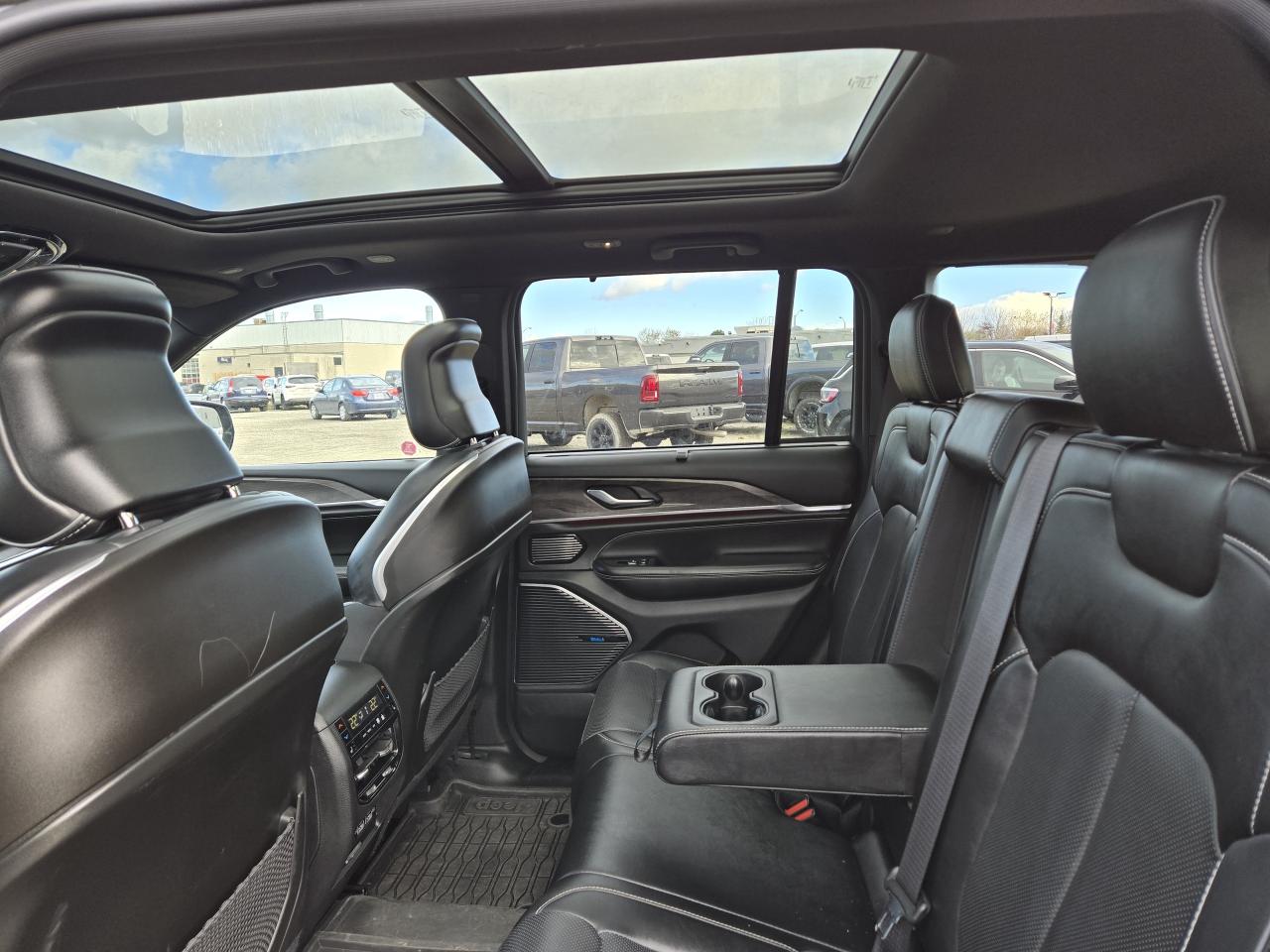 2024 Jeep Grand Cherokee Overland w/Luxury Group, 19 McIntosh Speakers Photo