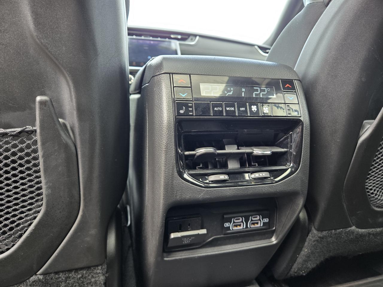 2024 Jeep Grand Cherokee Overland w/Luxury Group, 19 McIntosh Speakers Photo