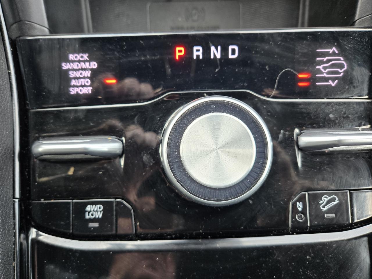 2024 Jeep Grand Cherokee Overland w/Luxury Group, 19 McIntosh Speakers Photo