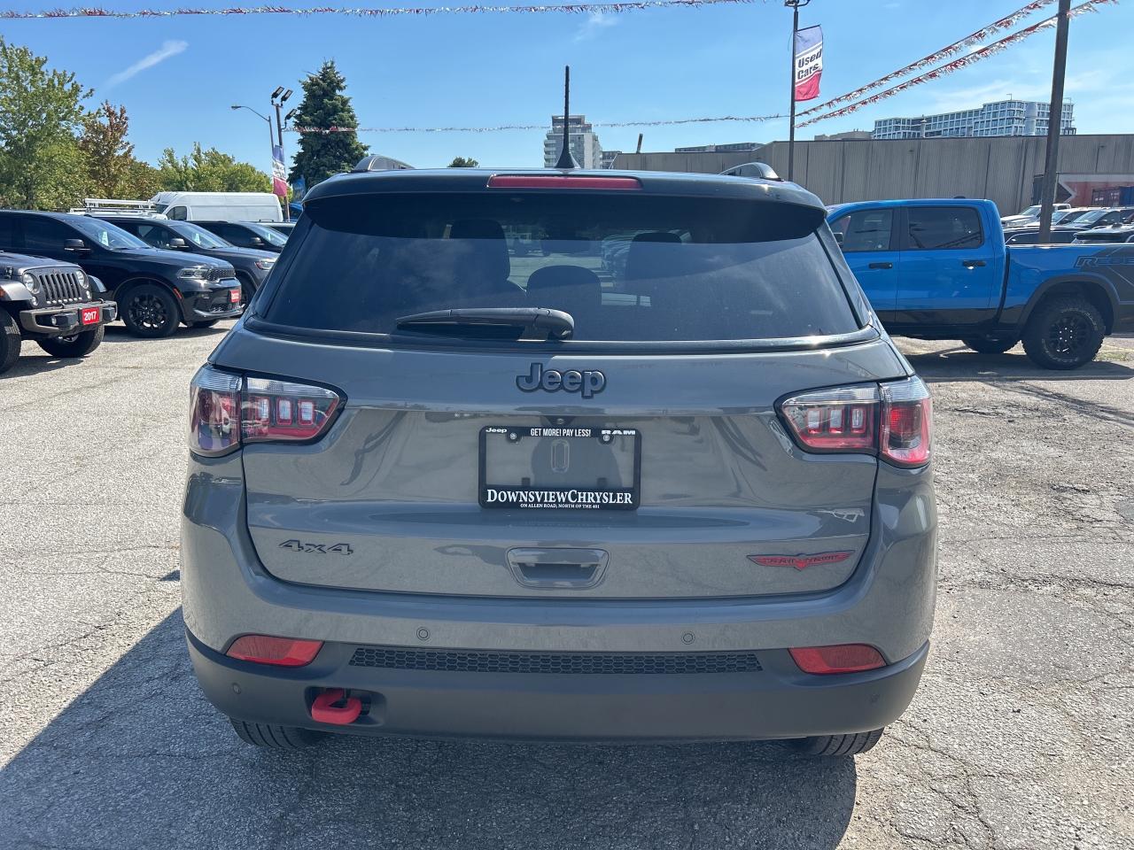 2022 Jeep Compass Trailhawk, Park Assist, Blind Spot Alert, Car Play Photo4