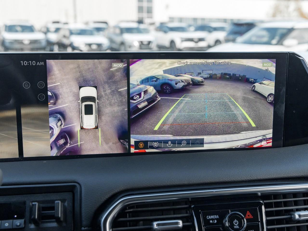 2025 Nissan Armada Platinum Reserve Photo