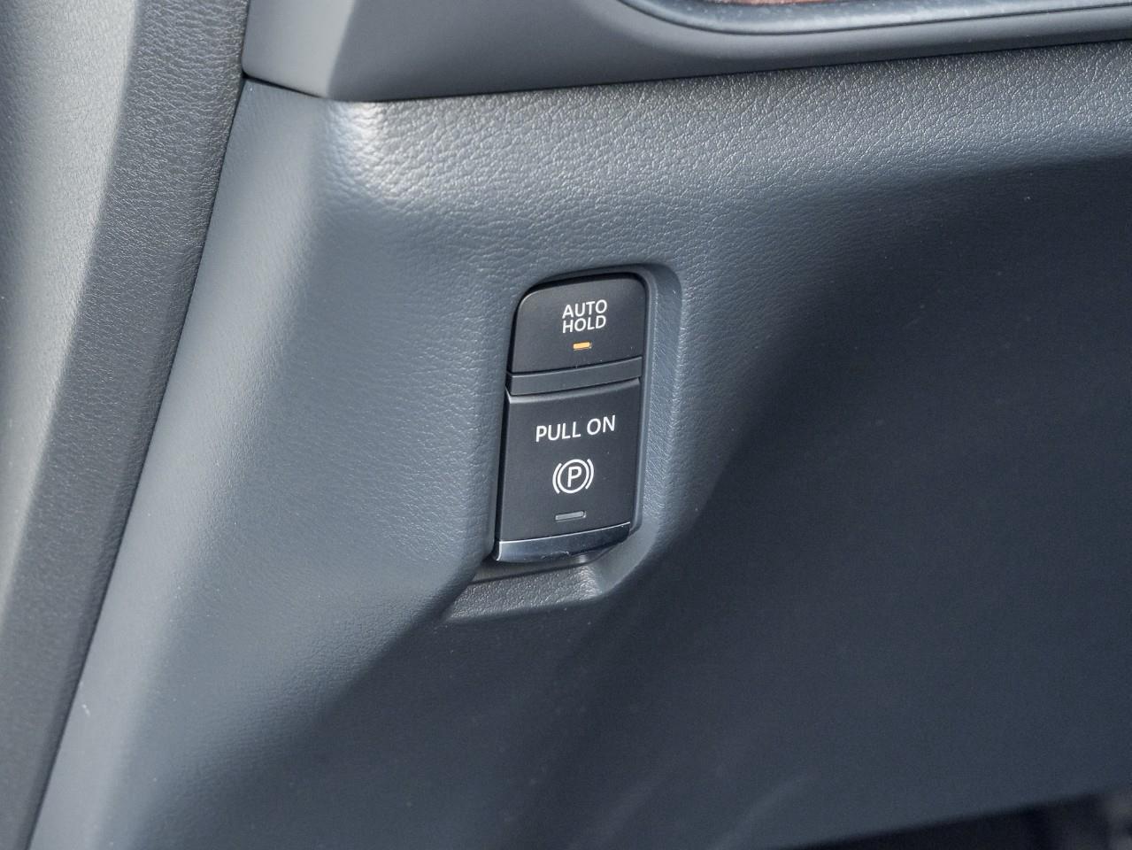 2025 Nissan Armada Platinum Reserve Photo