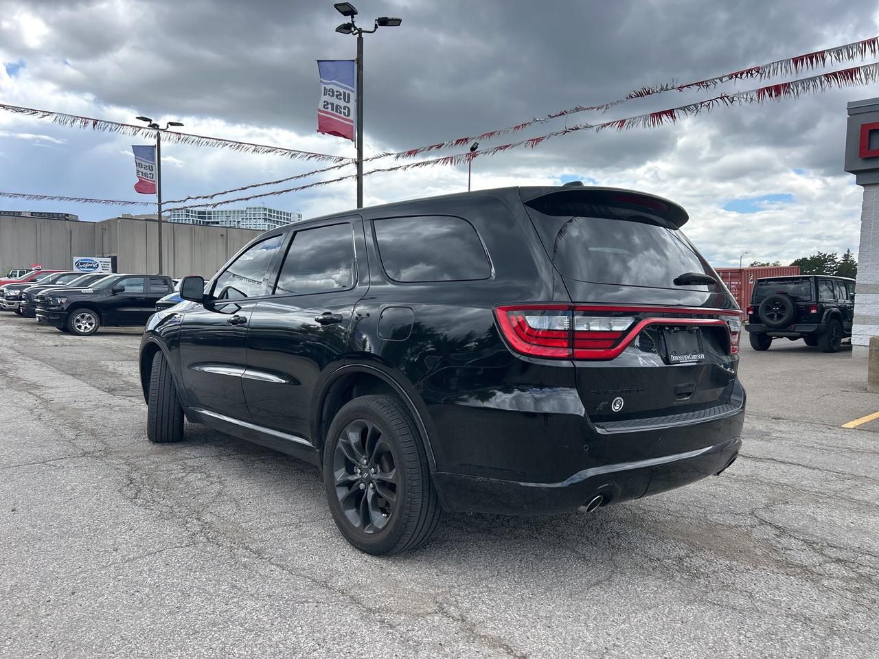 2022 Dodge Durango GT  w/Blacktop Pkg, 10.1 NAV Display, Tech. Grp Photo2