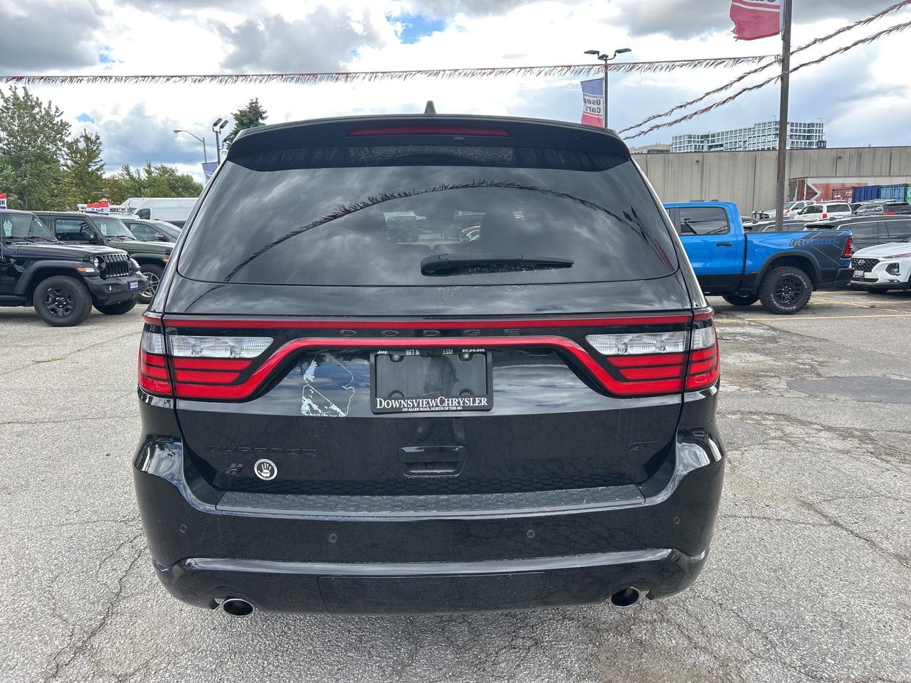 2022 Dodge Durango GT  w/Blacktop Pkg, 10.1 NAV Display, Tech. Grp Photo3