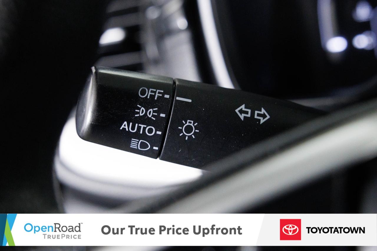 2018 Honda CR-V LX! LOW MILEAGE! LOADED! Photo