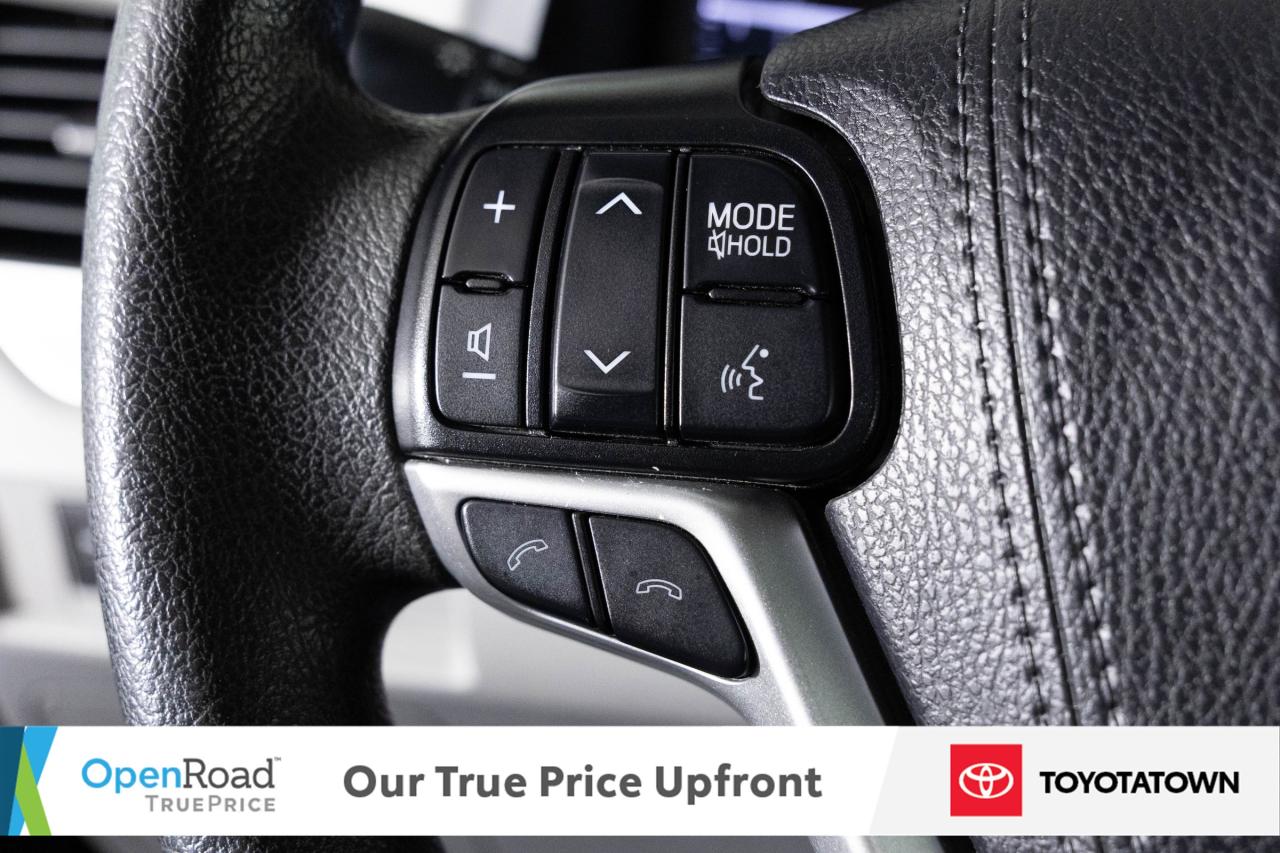 2020 Toyota Sienna LE! ACCIDENT FREE! ELIGIBLE FOR OPEN ROAD LEASING! Photo