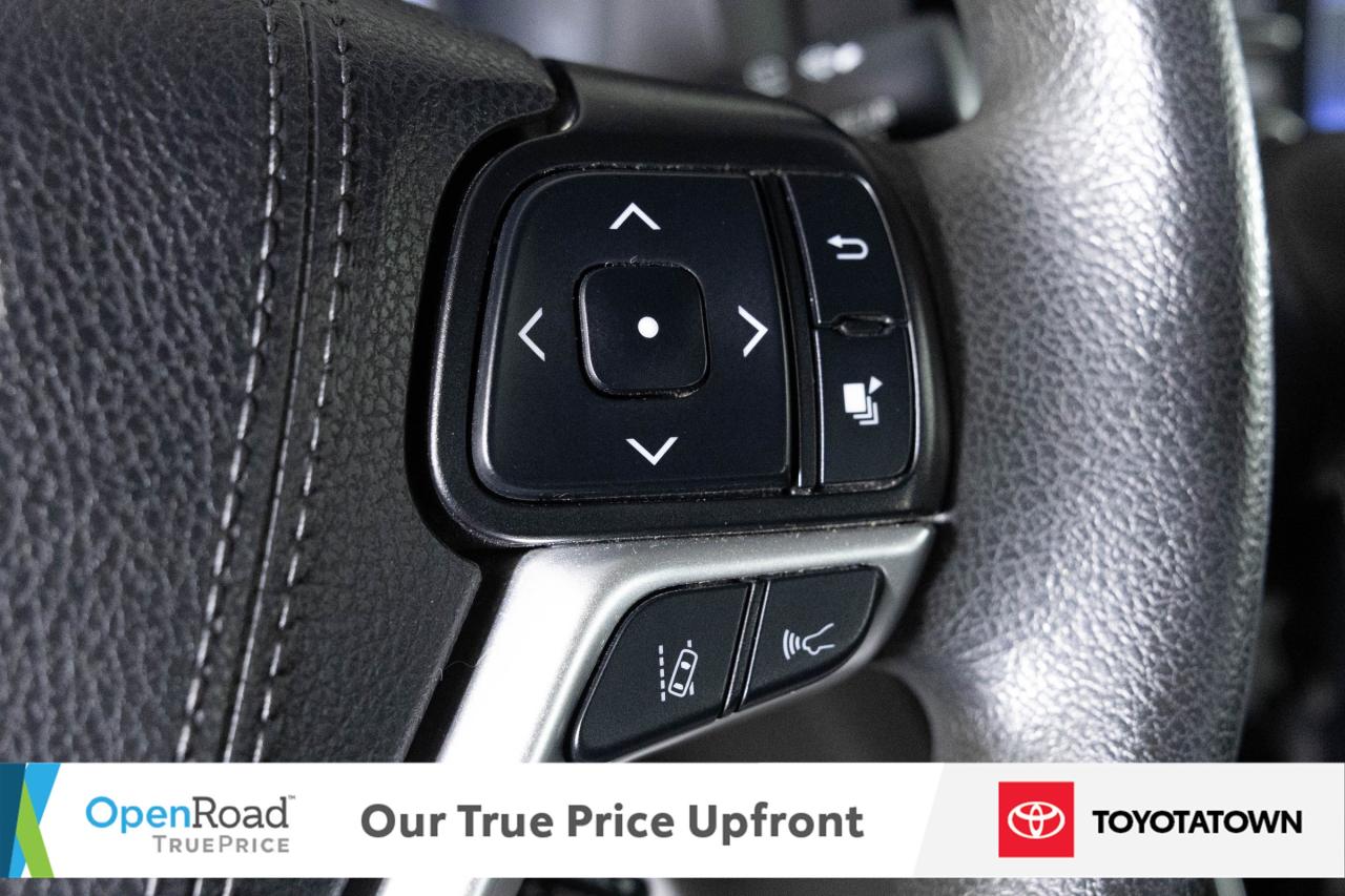 2020 Toyota Sienna LE! ACCIDENT FREE! ELIGIBLE FOR OPEN ROAD LEASING! Photo