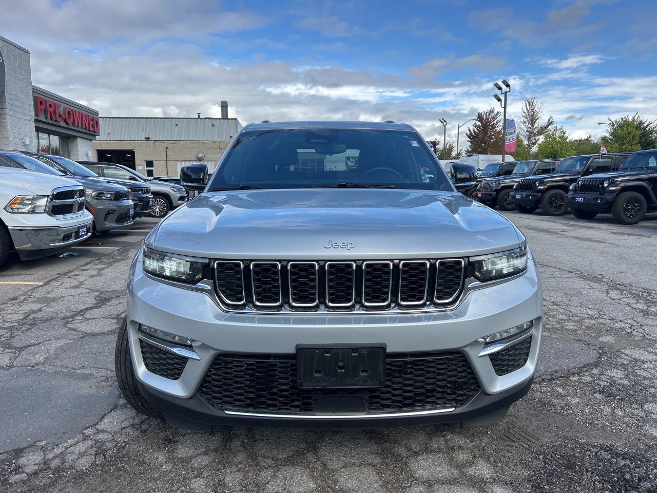 2024 Jeep Grand Cherokee Limited 4x4 w/NAV, Leather, Adaptive Cruise Photo