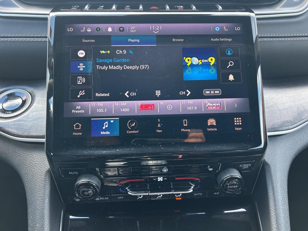 2024 Jeep Grand Cherokee Limited 4x4 w/NAV, Leather, Adaptive Cruise Photo