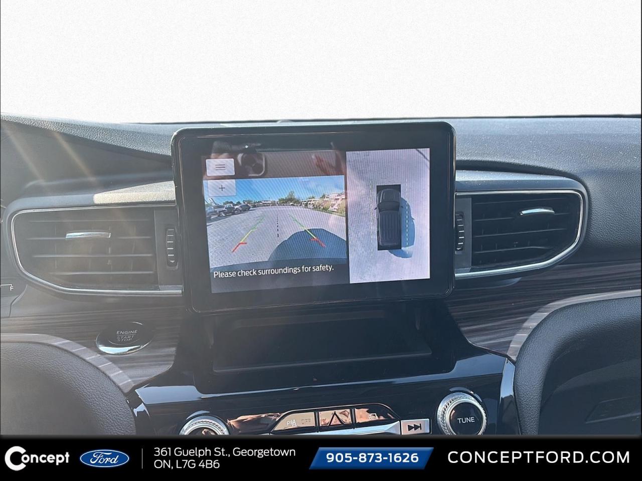 2022 Ford Explorer 1 OWNER   HYBRID   LIMITED   SERVICED @CONCEPT FOR Photo