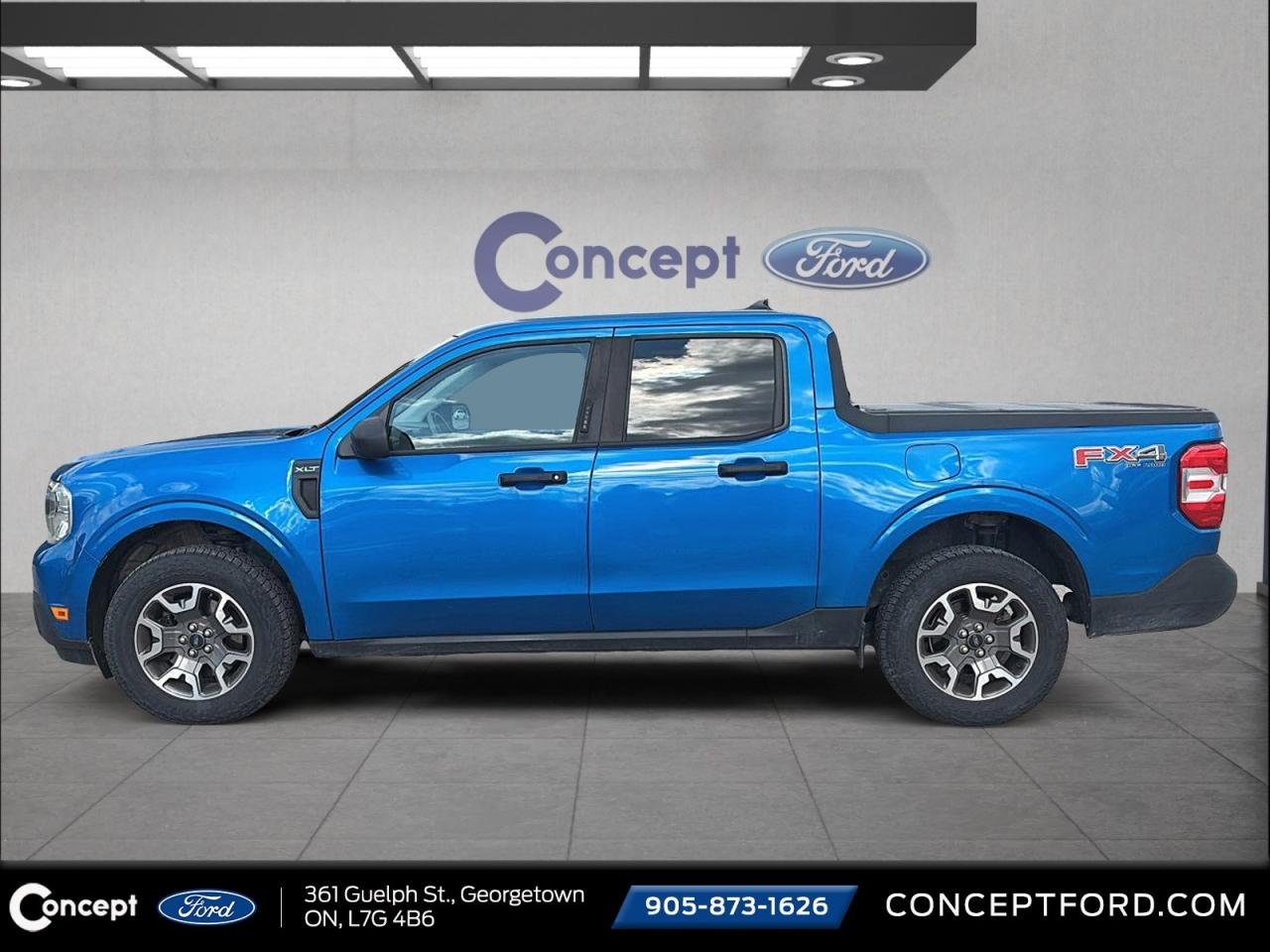 2022 Ford Maverick AWD   FX4  MOON ROOF Photo2