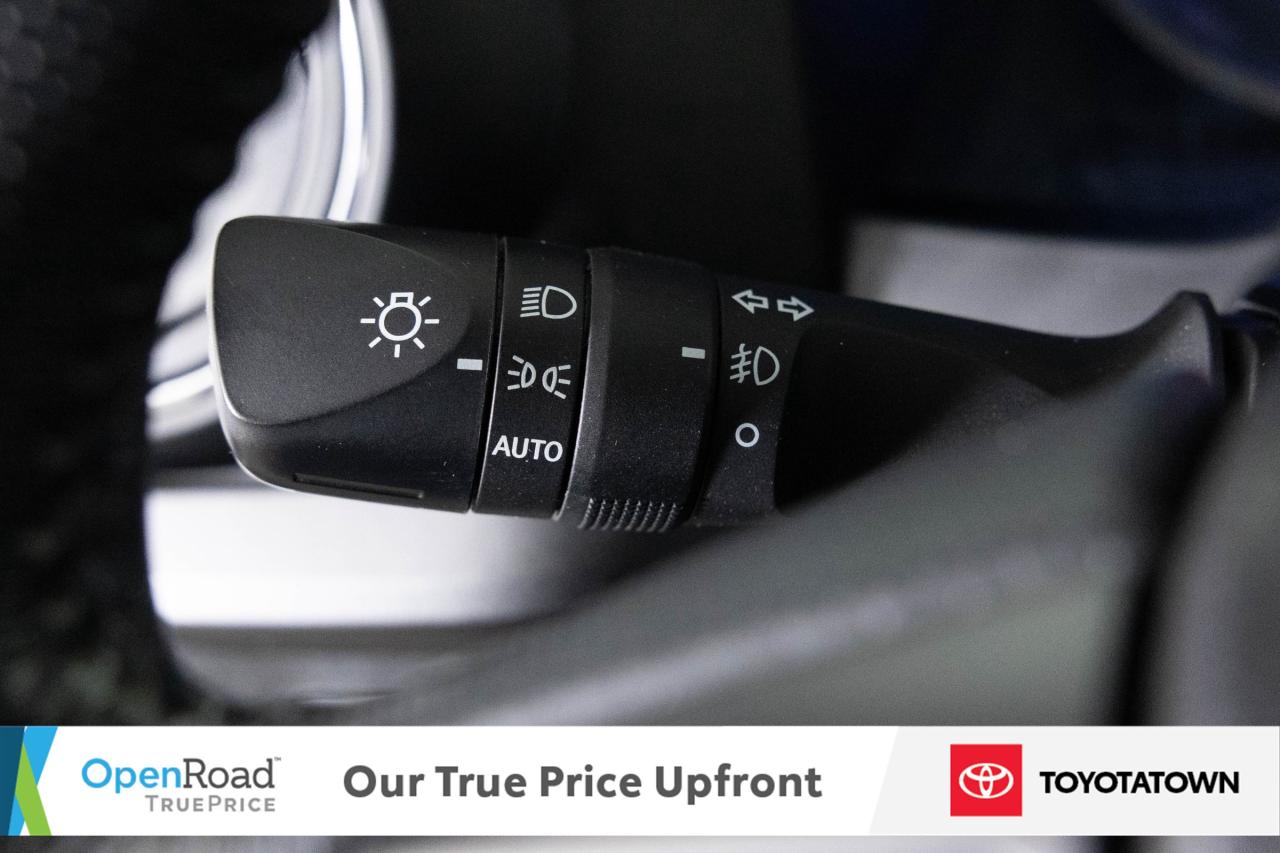 2021 Toyota Tacoma TRD SPORT PREMIUM! ACCIDENT FREE! ELIGIBLE FOR OPE Photo