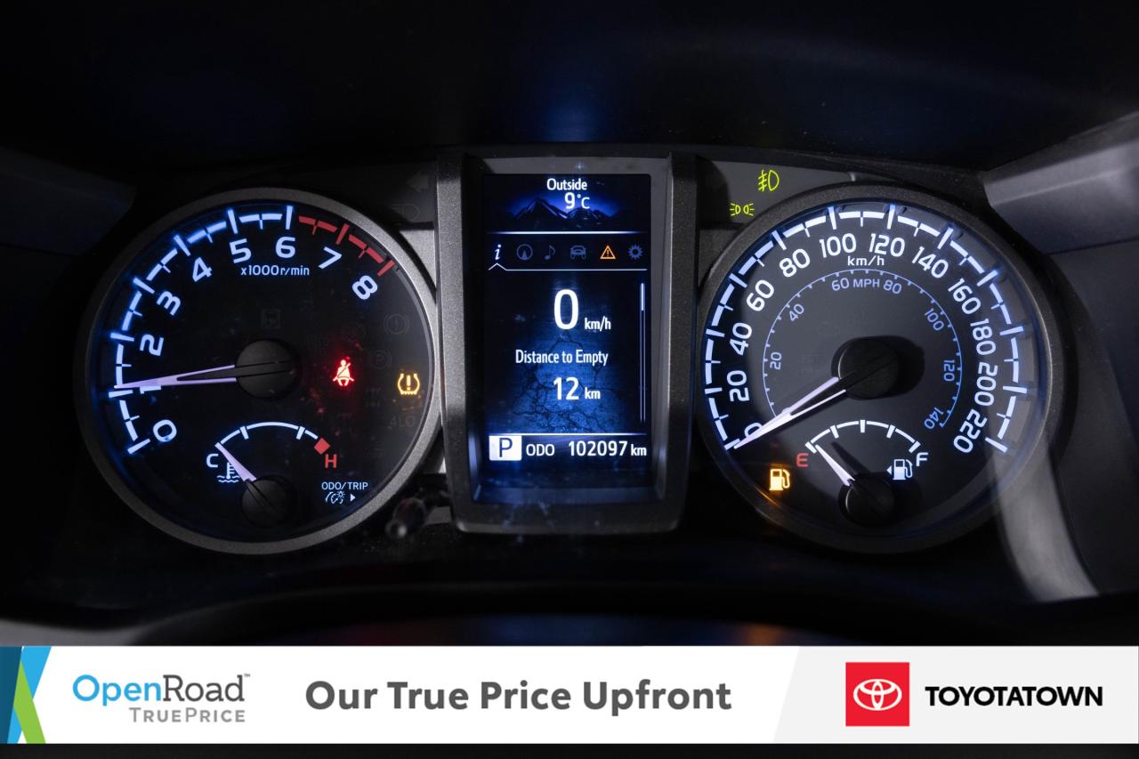 2021 Toyota Tacoma TRD SPORT PREMIUM! ACCIDENT FREE! ELIGIBLE FOR OPE Photo
