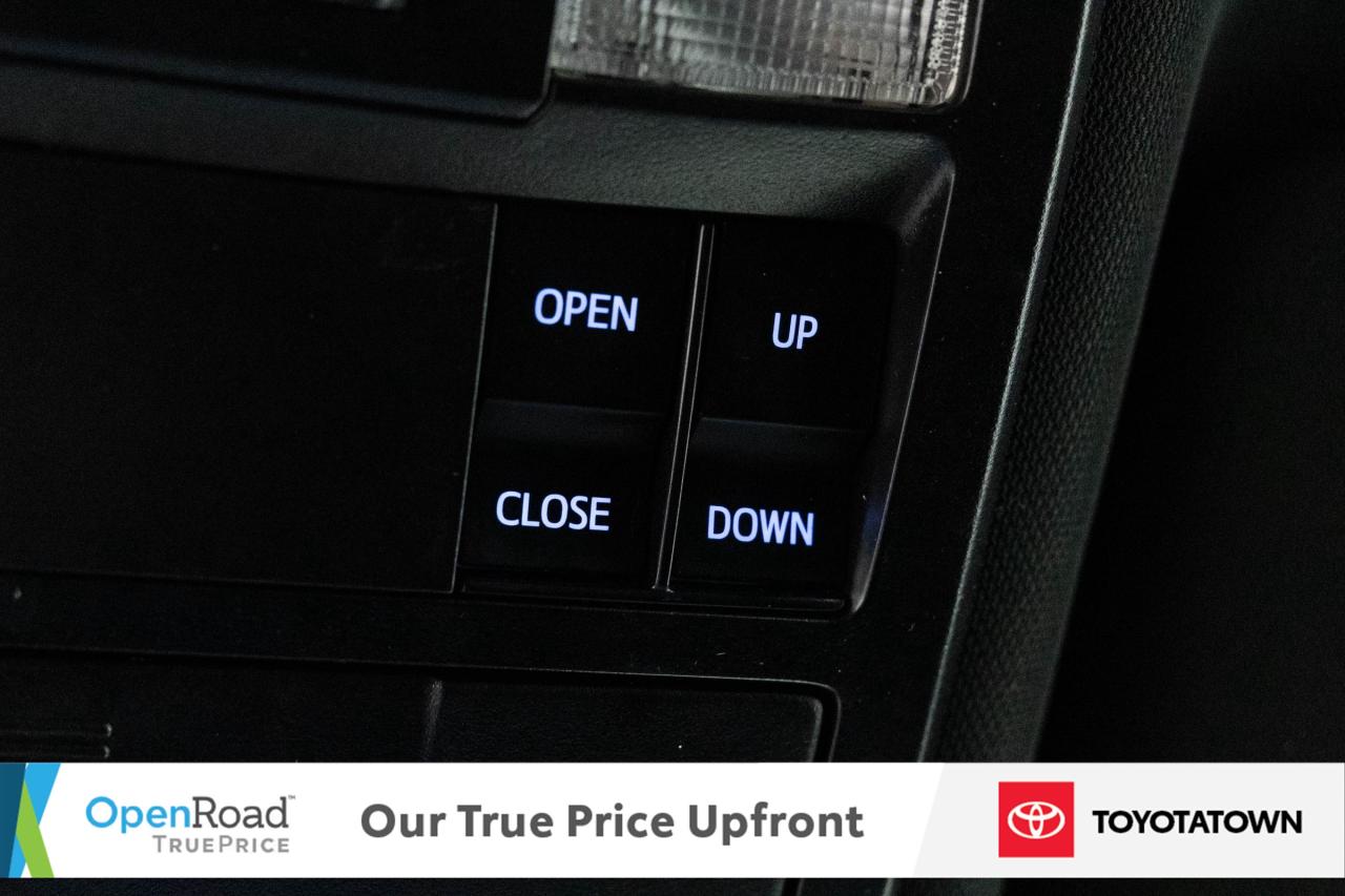 2021 Toyota Tacoma TRD SPORT PREMIUM! ACCIDENT FREE! ELIGIBLE FOR OPE Photo