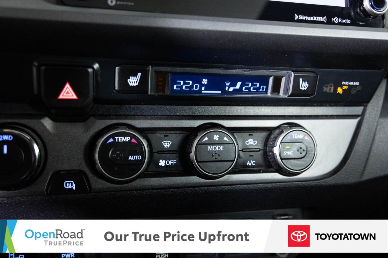 2021 Toyota Tacoma TRD SPORT PREMIUM! ACCIDENT FREE! ELIGIBLE FOR OPE Photo