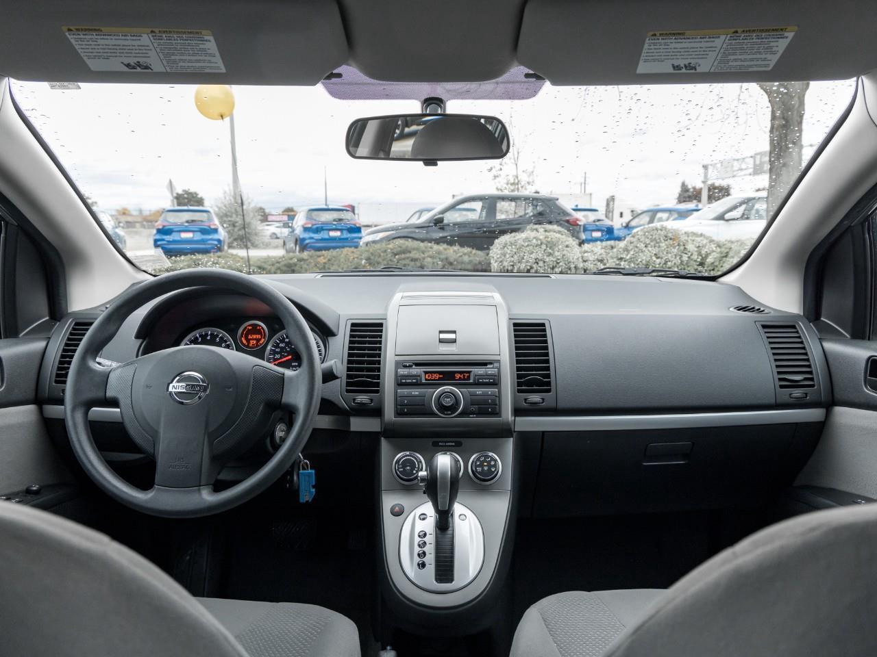 2012 Nissan Sentra 2.0 Photo