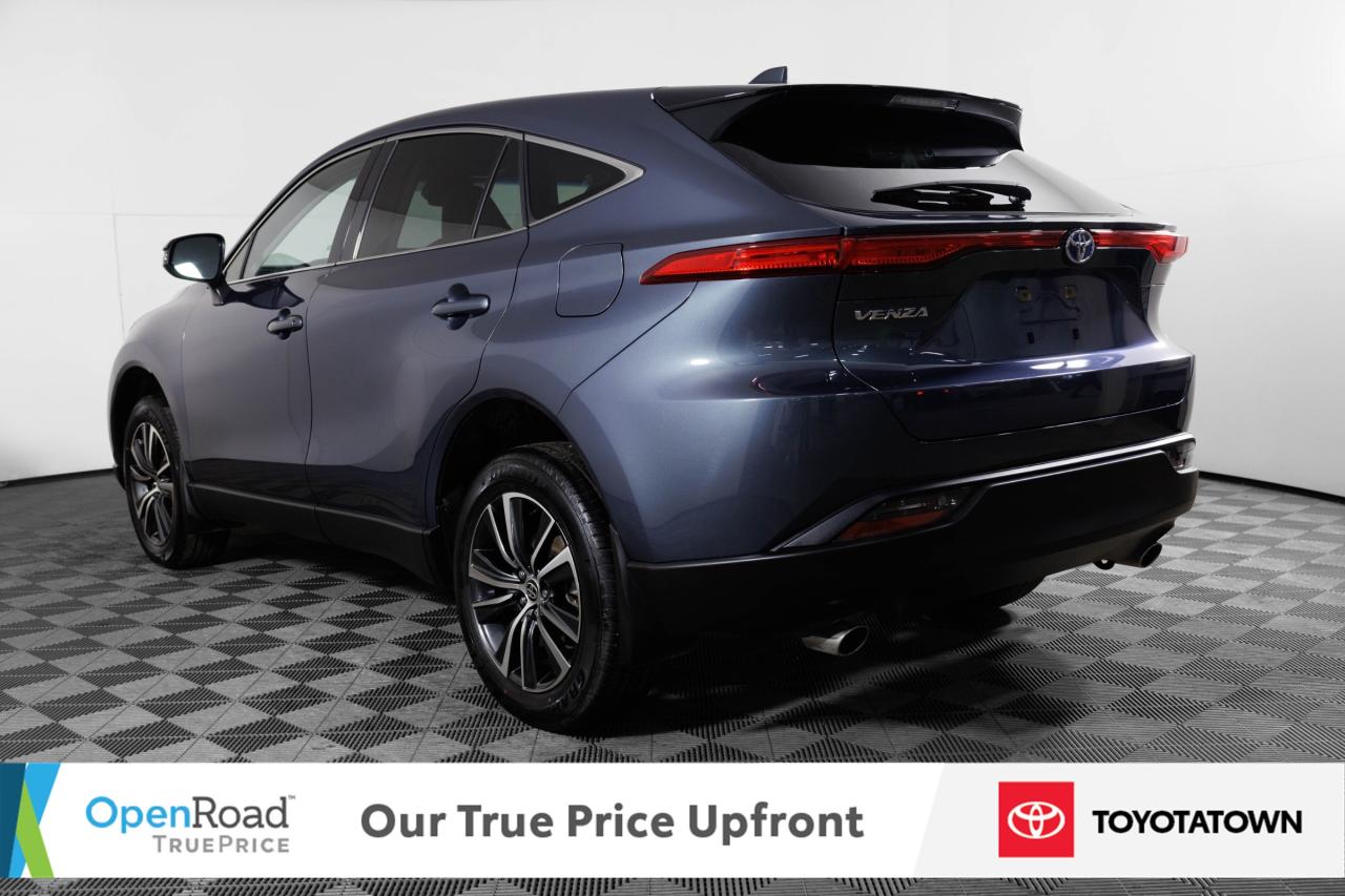 2024 Toyota Venza LE! CERTIFIED PRE OWNED! ACCIDENT FREE! ELIGIBLE F Photo