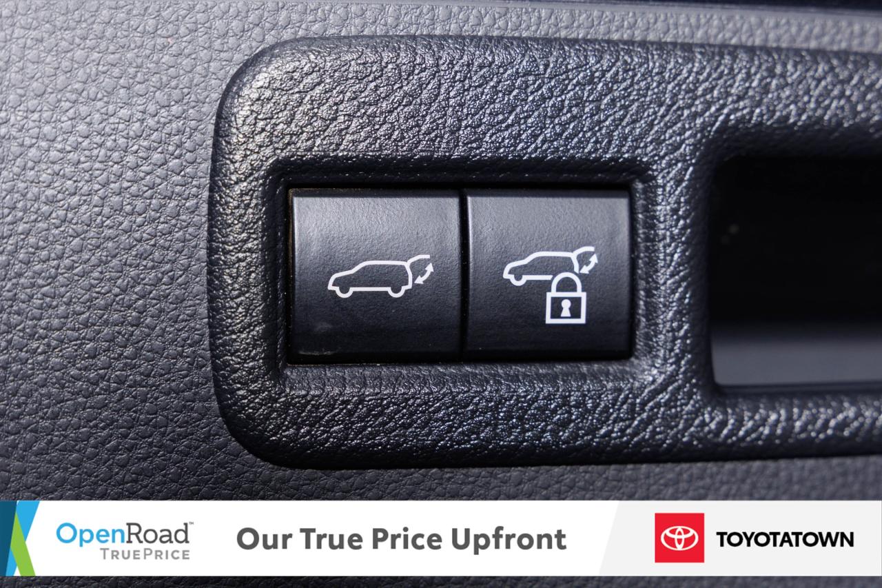 2024 Toyota Venza LE! CERTIFIED PRE OWNED! ACCIDENT FREE! ELIGIBLE F Photo