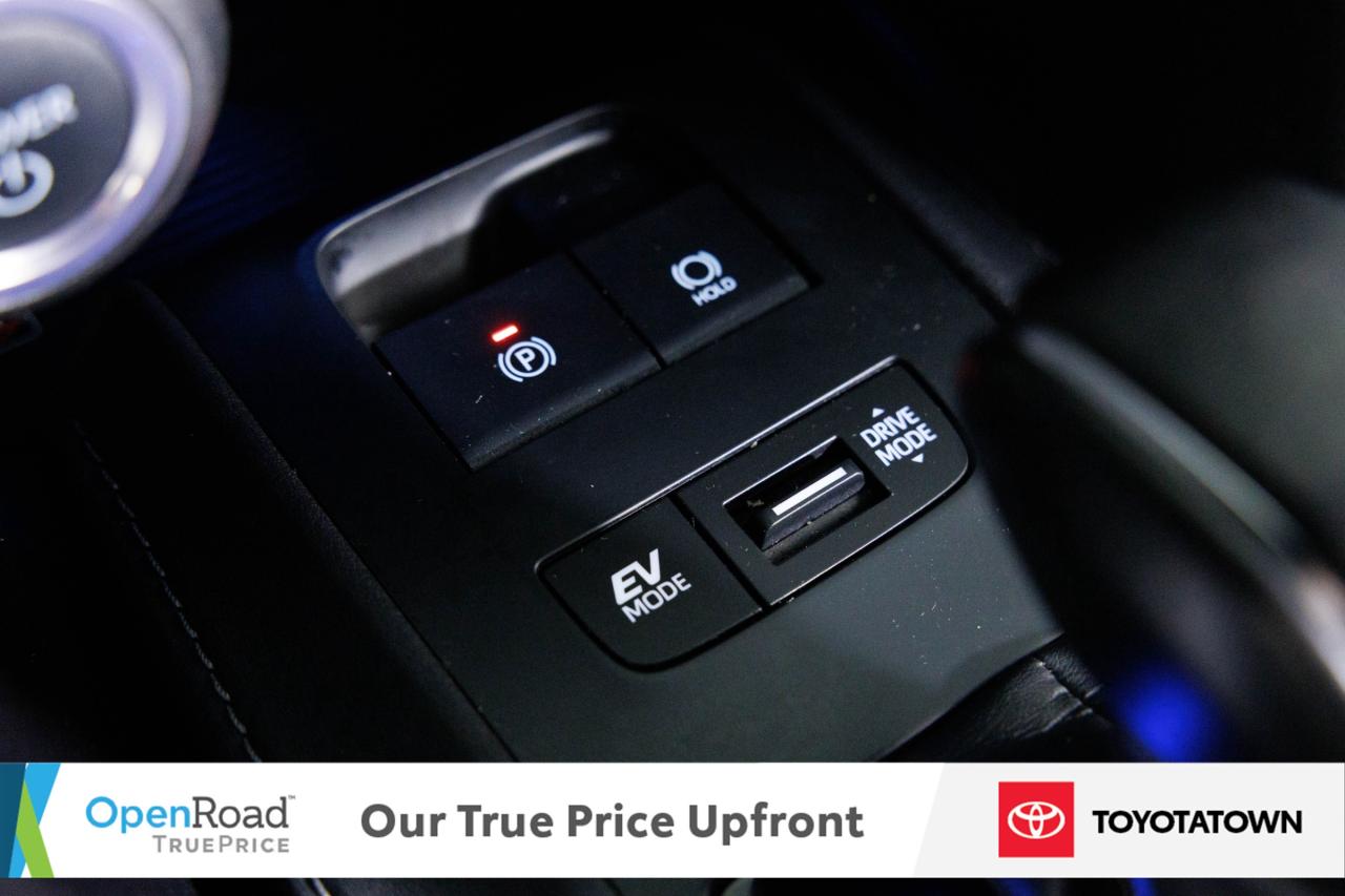 2024 Toyota Venza LE! CERTIFIED PRE OWNED! ACCIDENT FREE! ELIGIBLE F Photo