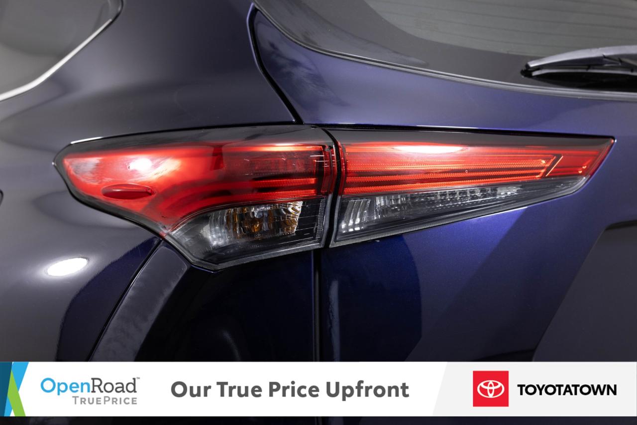 2022 Toyota Highlander XLE! CERTIFIED PRE OWNED! ELIGIBLE FOR OPEN ROAD L Photo