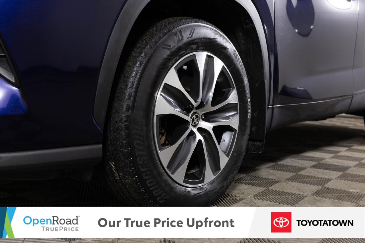2022 Toyota Highlander XLE! CERTIFIED PRE OWNED! ELIGIBLE FOR OPEN ROAD L Photo