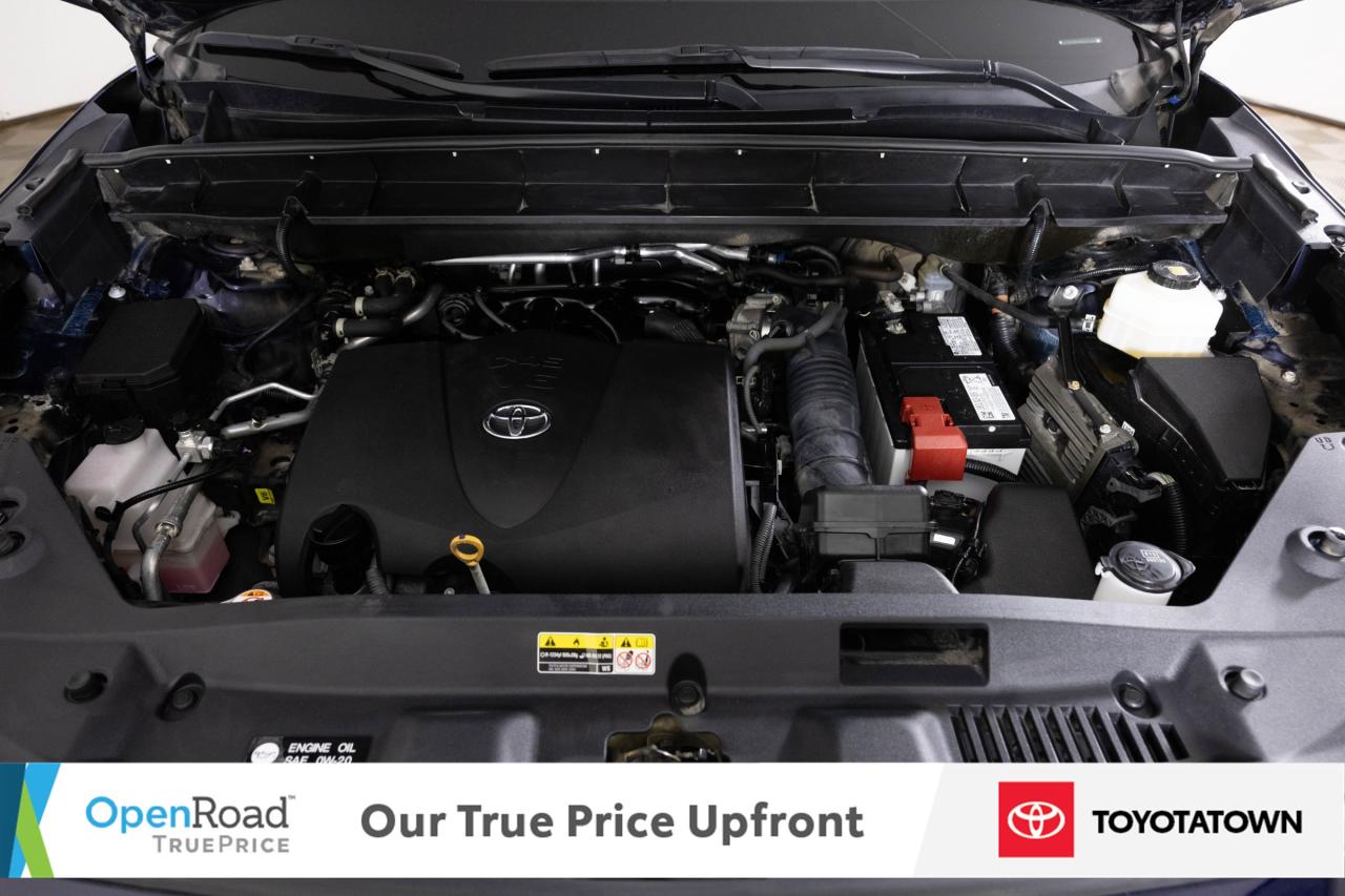 2022 Toyota Highlander XLE! CERTIFIED PRE OWNED! ELIGIBLE FOR OPEN ROAD L Photo