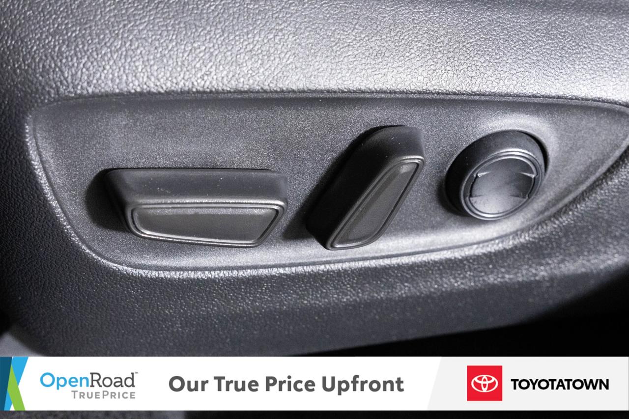 2022 Toyota Highlander XLE! CERTIFIED PRE OWNED! ELIGIBLE FOR OPEN ROAD L Photo