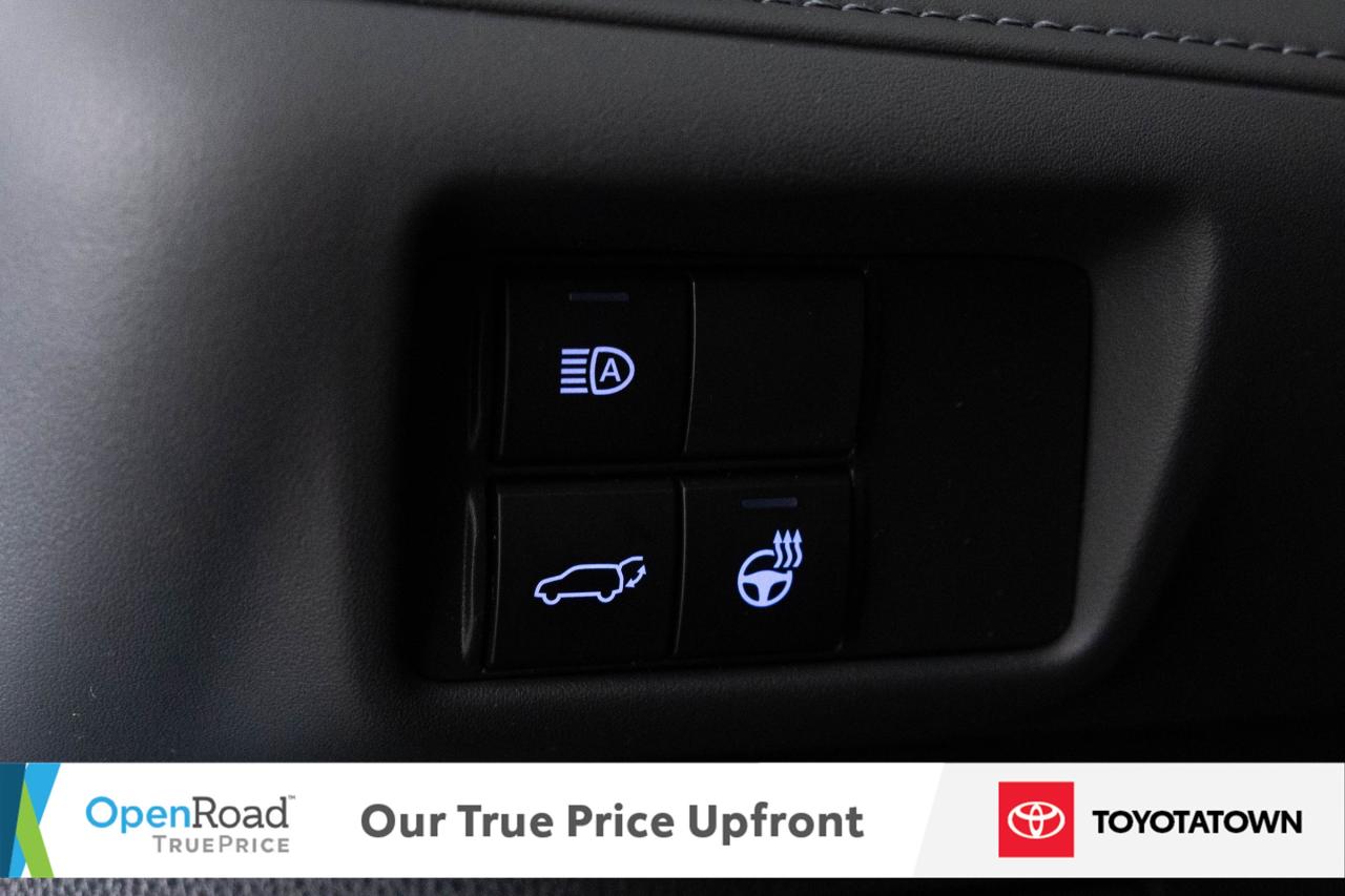 2022 Toyota Highlander XLE! CERTIFIED PRE OWNED! ELIGIBLE FOR OPEN ROAD L Photo