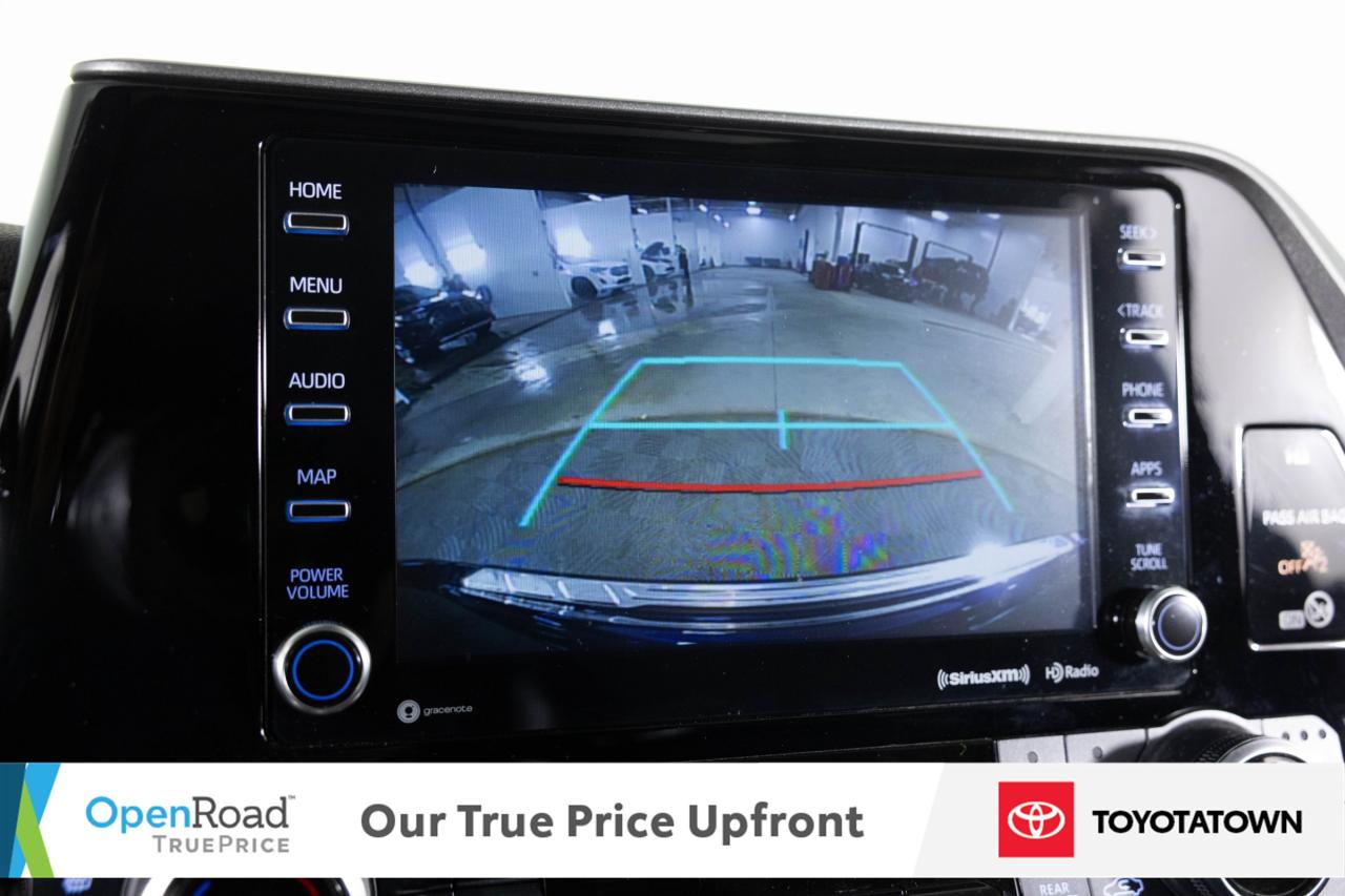 2022 Toyota Highlander XLE! CERTIFIED PRE OWNED! ELIGIBLE FOR OPEN ROAD L Photo