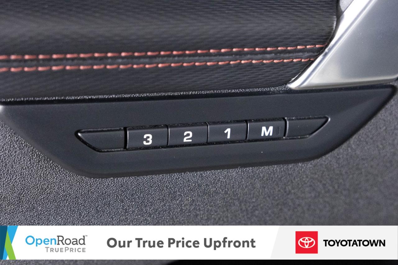 2020 Land Rover Discovery Sport R-DYNAMIC SE! LOADED! ACCIDENT FREE! ELIGIBLE FOR Photo