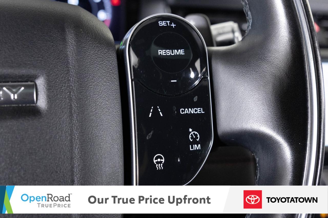 2020 Land Rover Discovery Sport R-DYNAMIC SE! LOADED! ACCIDENT FREE! ELIGIBLE FOR Photo