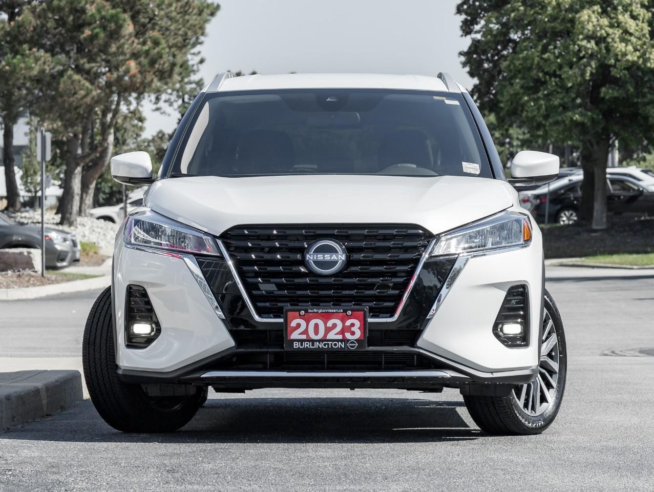 2023 Nissan Kicks SV Photo2