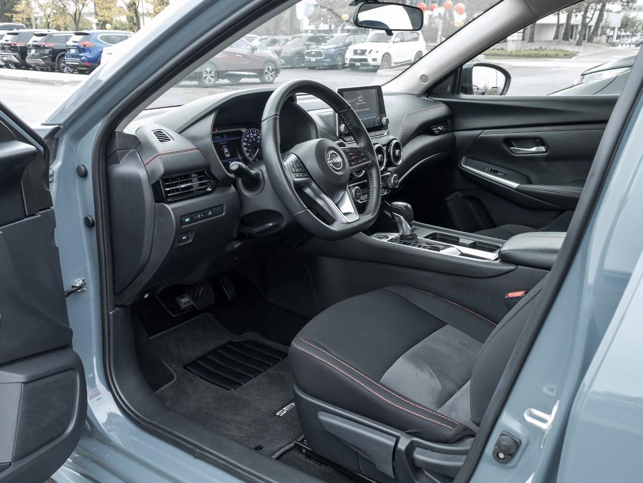 2024 Nissan Sentra SR Photo