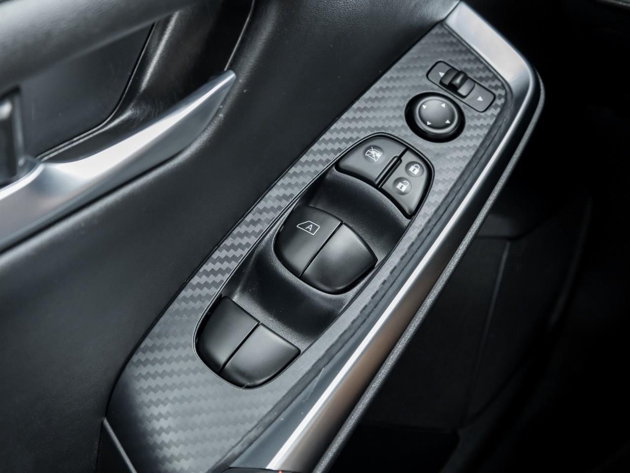 2024 Nissan Sentra SR Photo