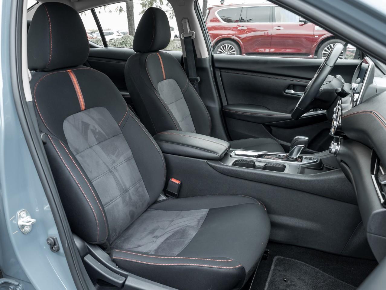 2024 Nissan Sentra SR Photo